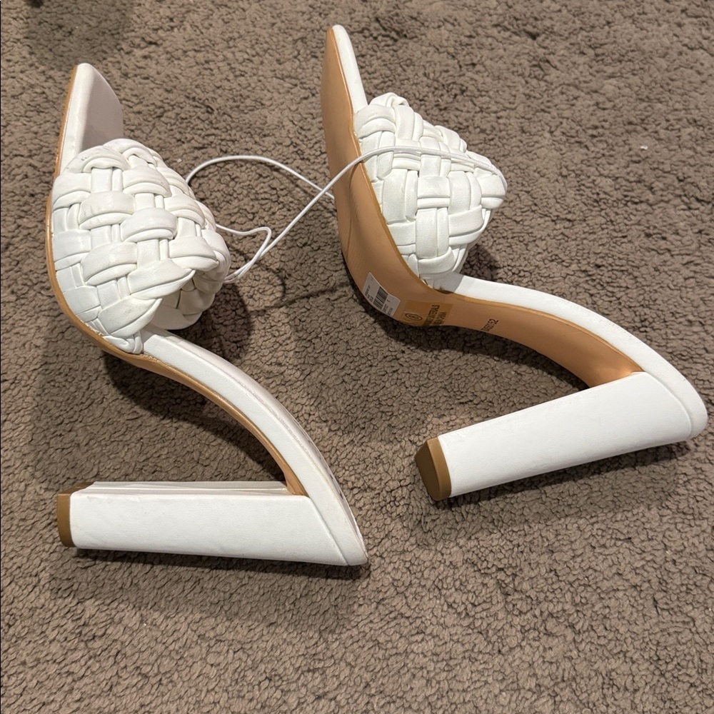 NWT Olivia Jaymes white square toe braided chunky heels Size 8 - Picture 6 of 6